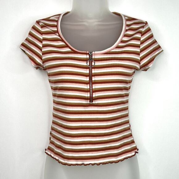 Belle Du Jour Stripe O-Ring Zipper Crop Top - Picture 1 of 8